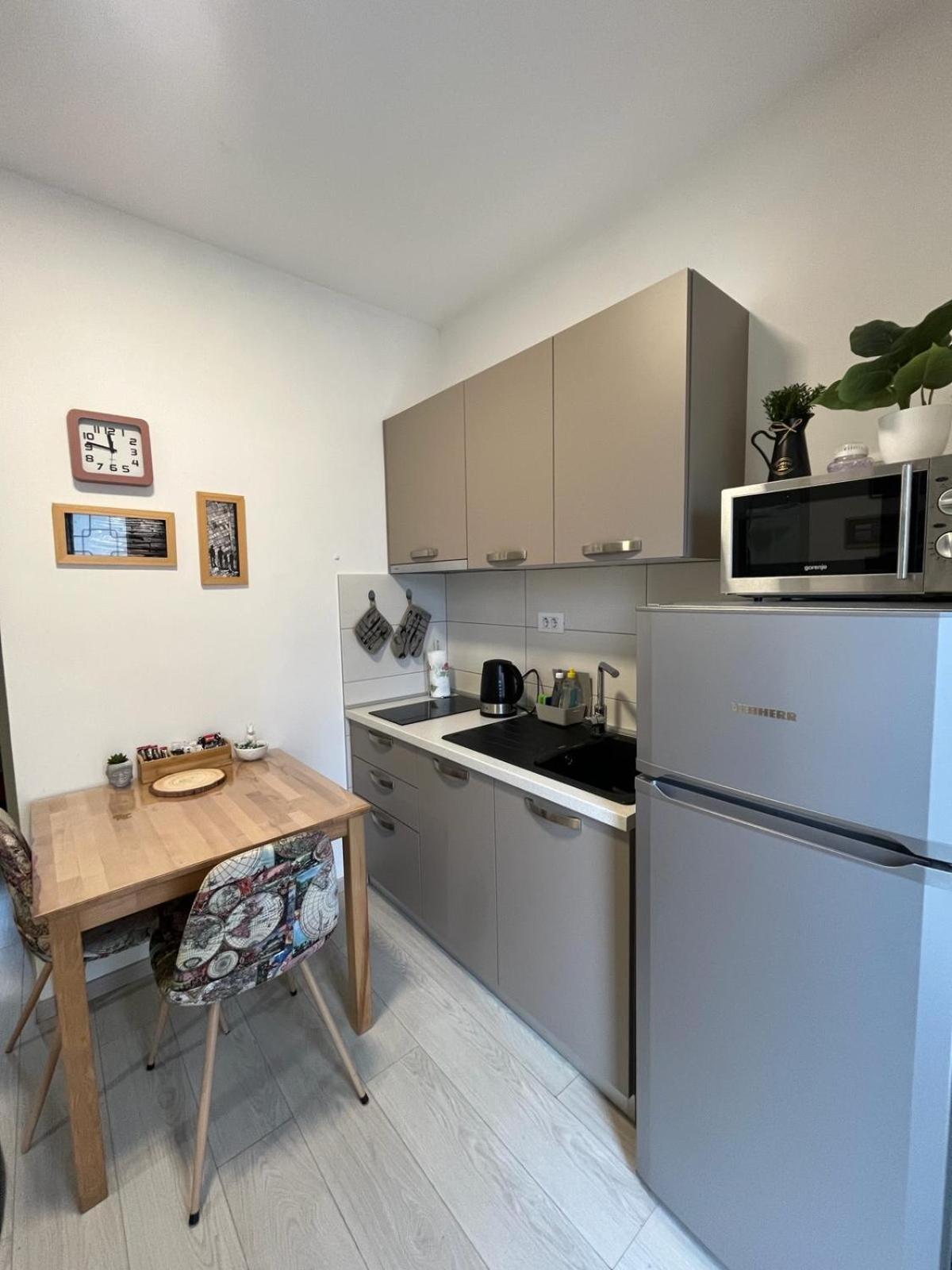 Apartment Arena Пула Екстериор снимка