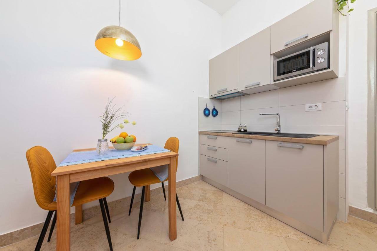 Apartment Arena Пула Екстериор снимка